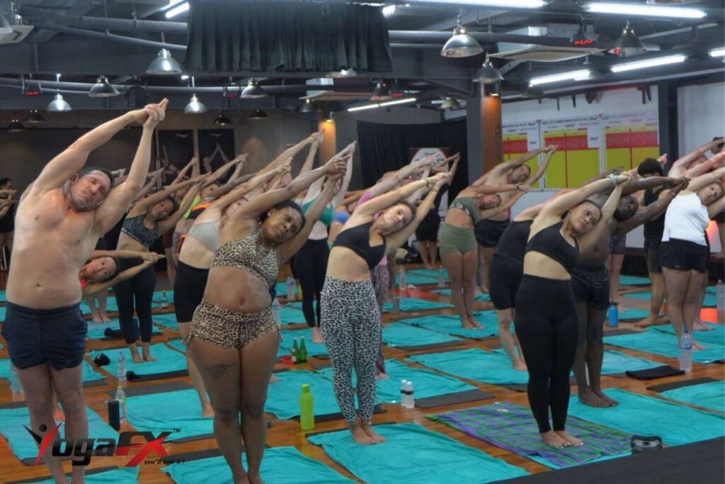 Hydration and heat caution guidance for expecting mothers considering hot yoga