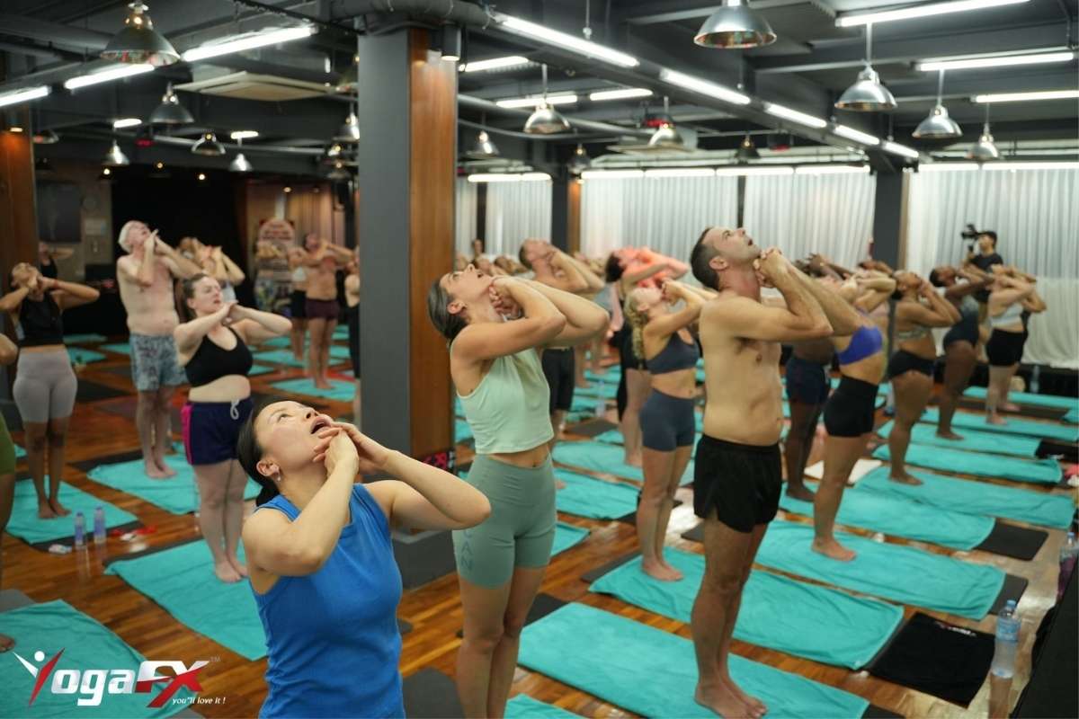 A yoga clothing and gear shop in Seminyak, one of Bali's main shopping areas for practitioners